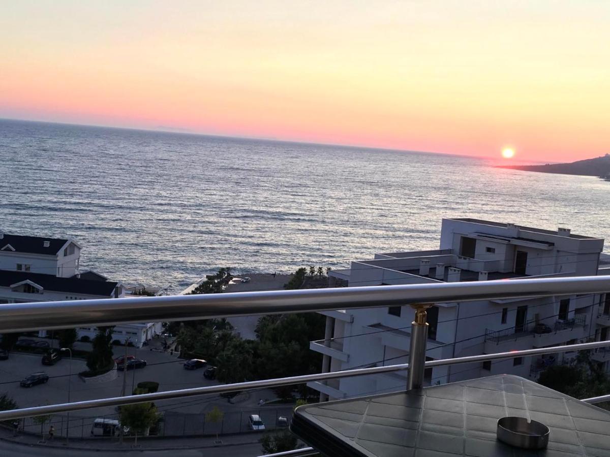 Bluemoon Suites Sarande Ngoại thất bức ảnh