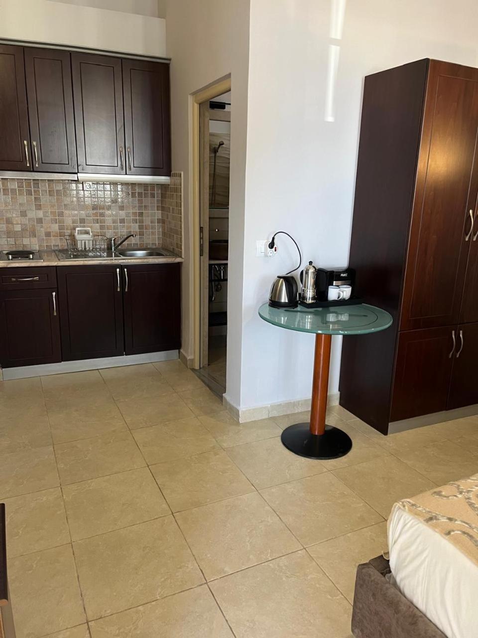 Bluemoon Suites Sarande Ngoại thất bức ảnh